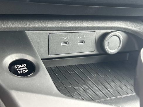 New 2026 Nissan Sentra SV w/ Floor Mat Package FWD image 32