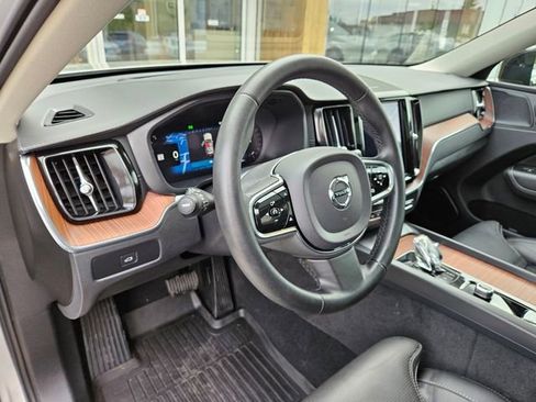 Used 2023 Volvo XC60 B6 Ultimate w/ Protection Package Premier AWD/4WD image 23