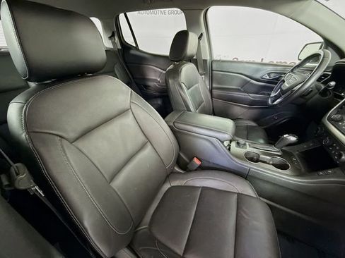 Used 2017 GMC Acadia SLT image 29