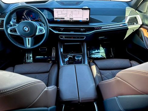 Used 2026 BMW X5 M60i image 13