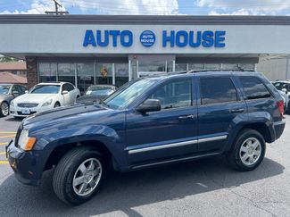 Used 2010 Jeep Grand Cherokee Laredo w/ Sun/Sound Group image 1