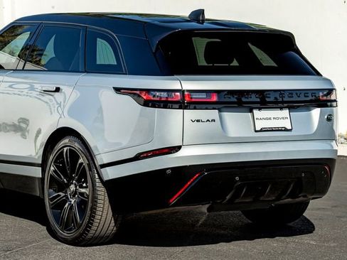 Used 2022 Land Rover Range Rover Velar R-Dynamic S AWD/4WD image 10
