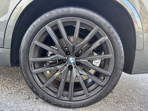 Used 2023 BMW X5 xDrive40i w/ M Sport Package image 7