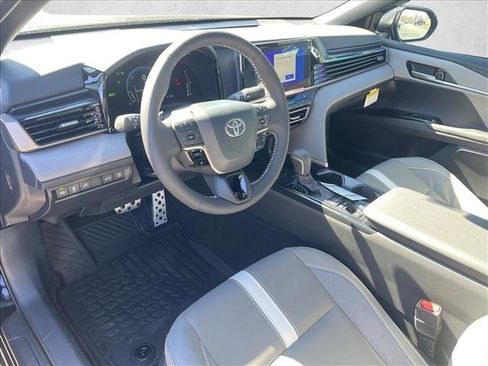 New 2026 Toyota Camry SE image 3