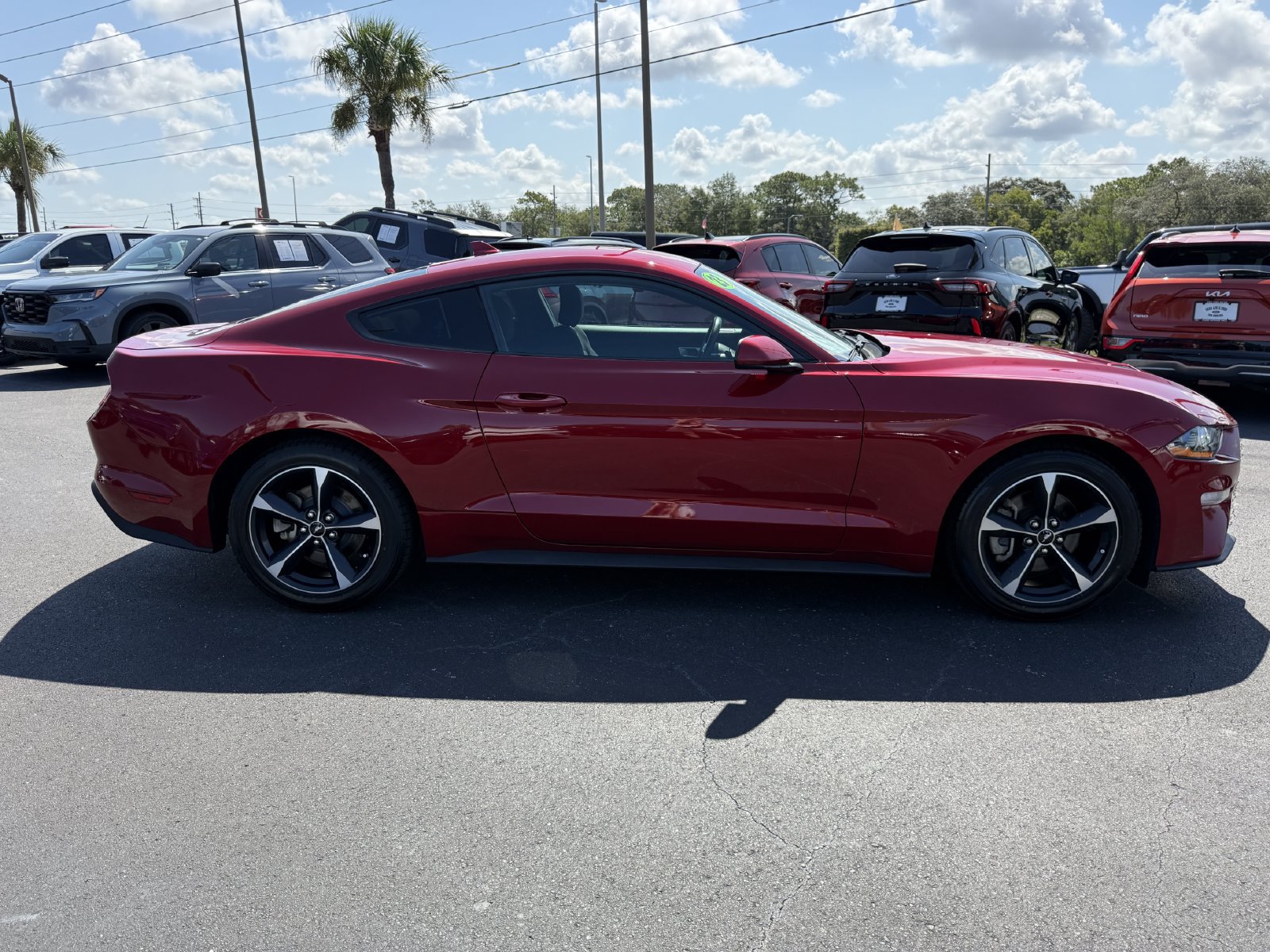 Used 2023 Ford Mustang Coupe RWD image 3