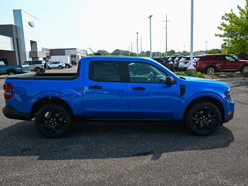 New 2026 Ford Maverick XLT w/ Equipment Group 301A AWD/4WD image 3