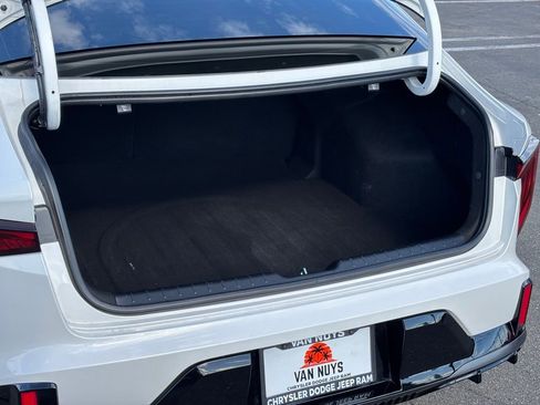 Used 2025 Kia K4 GT-Line w/ GT-Line Premium Package image 24