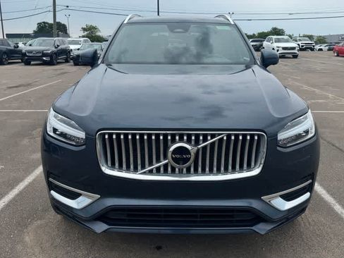 Used 2024 Volvo XC90 B6 Plus AWD/4WD image 2