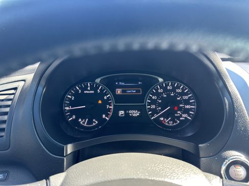 Used 2014 Nissan Altima 2.5 SL w/ Technology Package image 22