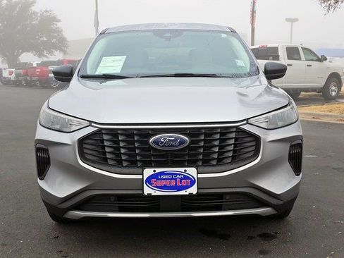 Used 2023 Ford Escape Active image 6