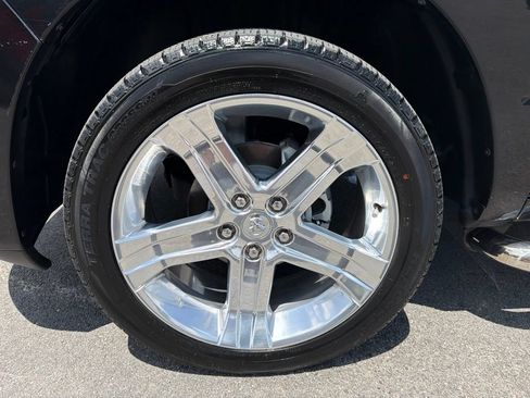 Used 2011 RAM 1500 R/T RWD image 11