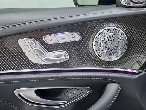 Used 2018 Mercedes-Benz E 63 AMG S image 40