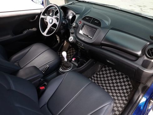 Used 2010 Honda Fit image 23