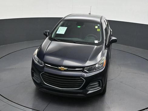 Used 2022 Chevrolet Trax LS AWD/4WD image 22