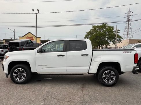 Used 2022 Chevrolet Colorado Z71 AWD/4WD image 4