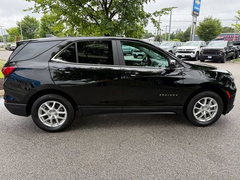Used 2023 Chevrolet Equinox LT AWD/4WD image 6