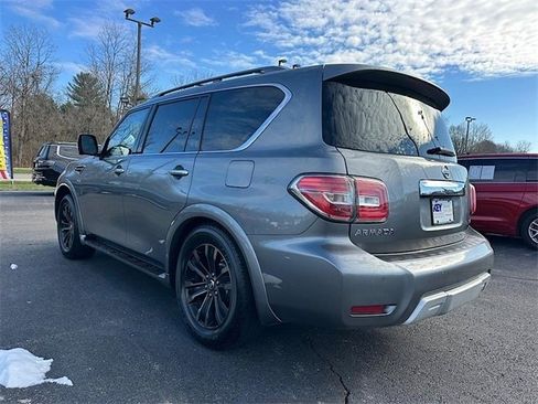 Used 2017 Nissan Armada Platinum w/ Interior Lighting Package image 7