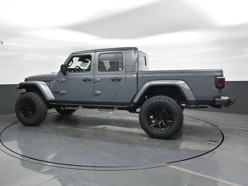 New 2025 Jeep Gladiator Sport AWD/4WD image 7