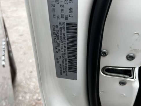 Used 2020 Jeep Compass Latitude w/ Cold Weather Group image 15