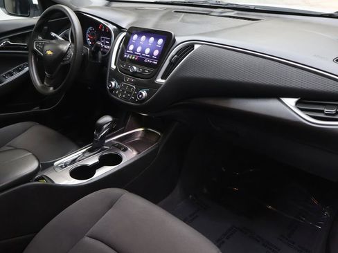 Used 2024 Chevrolet Malibu LT FWD image 11