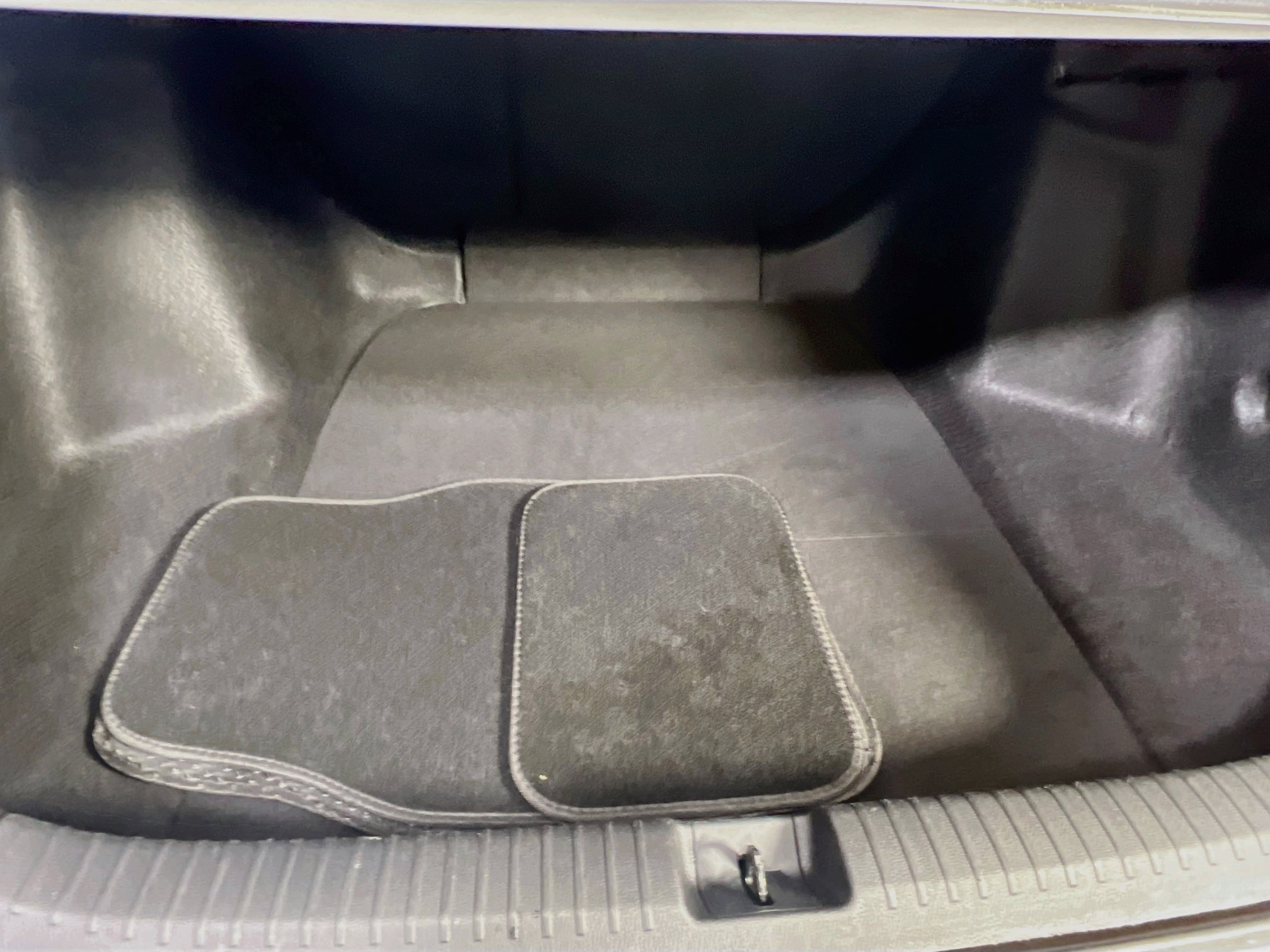Used 2023 Honda Accord EX image 25