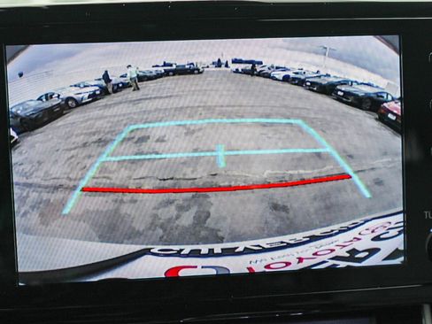 Certified 2023 Toyota Sienna XLE image 25