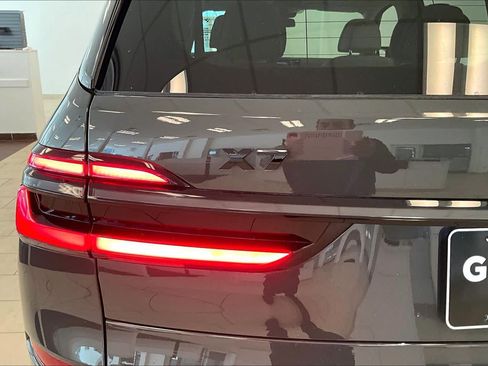 Used 2026 BMW X7 M60i AWD/4WD image 29