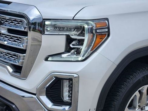 Used 2022 GMC Sierra 1500 SLT AWD/4WD image 9
