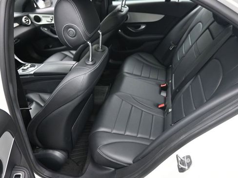 Used 2019 Mercedes-Benz C 300 4MATIC Sedan image 10