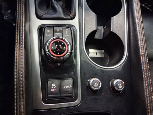 Used 2021 Nissan Maxima SR w/ Sport Mat Group image 6