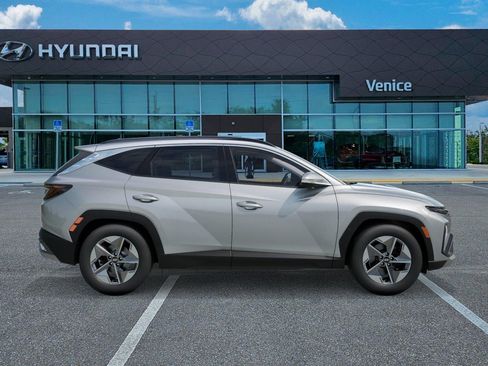 New 2026 Hyundai Tucson SEL AWD/4WD image 7