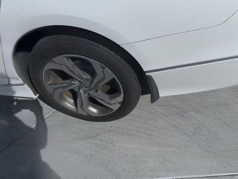 Used 2018 Honda Accord EX-L image 30