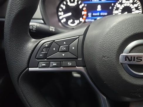 Used 2022 Nissan Altima 2.5 SV image 19