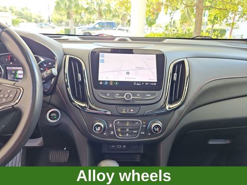 Used 2022 Chevrolet Equinox RS w/ RS Leather Package image 16