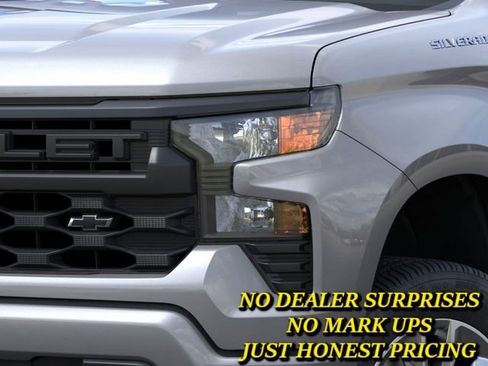New 2026 Chevrolet Silverado 1500 Custom RWD image 4