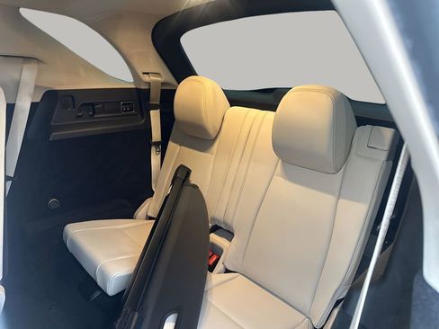 Used 2021 Mercedes-Benz GLE 350 4MATIC image 19