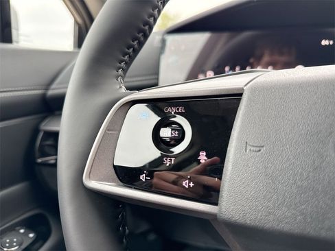 New 2025 Nissan Murano SV image 39