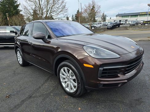 Used 2019 Porsche Cayenne image 7