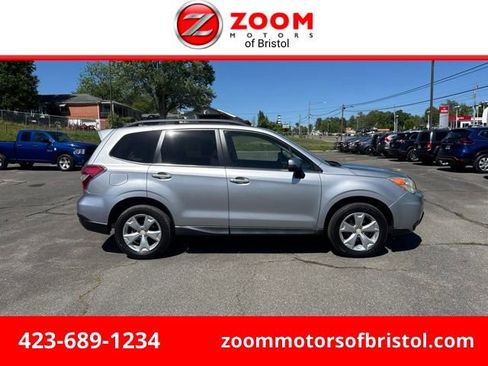 Used 2014 Subaru Forester 2.5i Touring AWD/4WD image 1