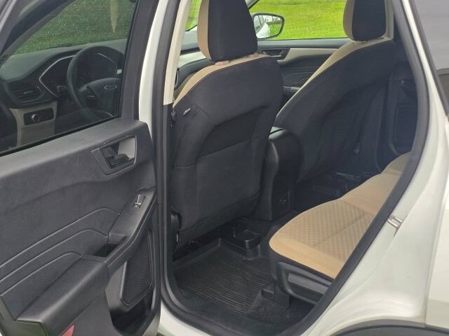 Used 2022 Ford Escape SE AWD/4WD image 10
