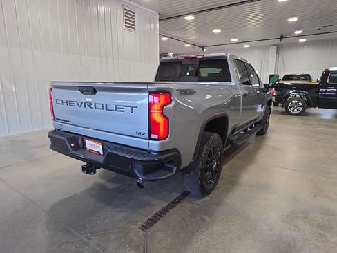 Used 2026 Chevrolet Silverado 3500 LTZ w/ LTZ Plus Package AWD/4WD image 8
