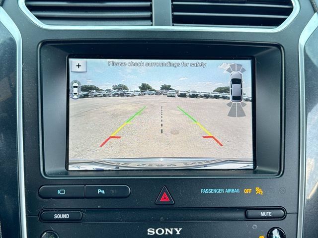 Used 2019 Ford Explorer Limited w/ Class III Trailer Tow Package FWD image 17