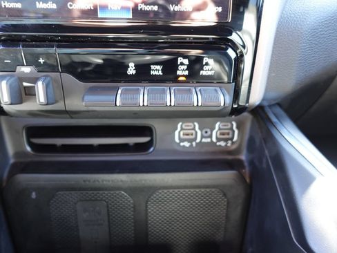 Used 2023 RAM 1500 Laramie AWD/4WD image 51