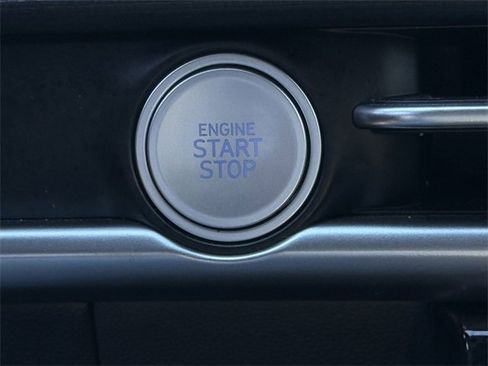 Used 2025 Hyundai Santa Cruz SEL image 21