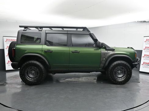 Used 2024 Ford Bronco Everglades image 9