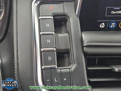 Used 2021 Chevrolet Suburban LS image 27