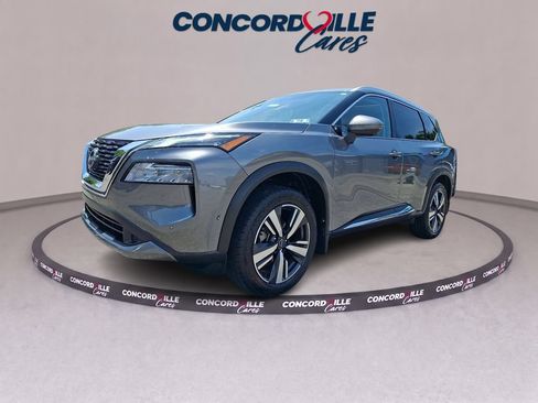 Certified 2023 Nissan Rogue SL w/ SL Premium Package AWD/4WD image 4