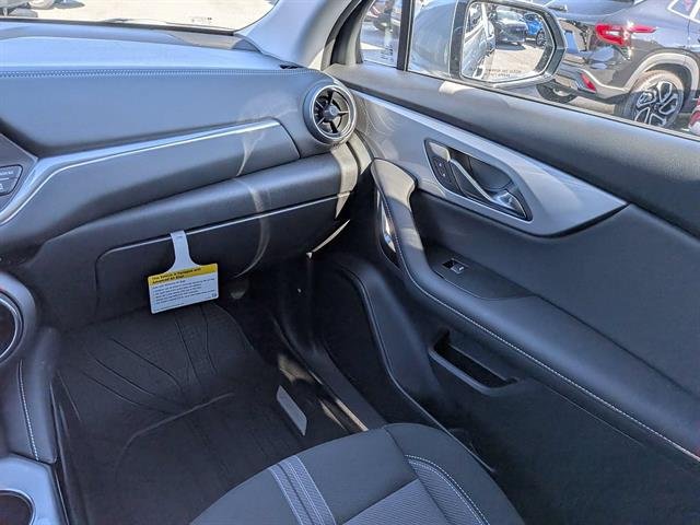 New 2026 Chevrolet Blazer LT w/ Convenience Package FWD image 44