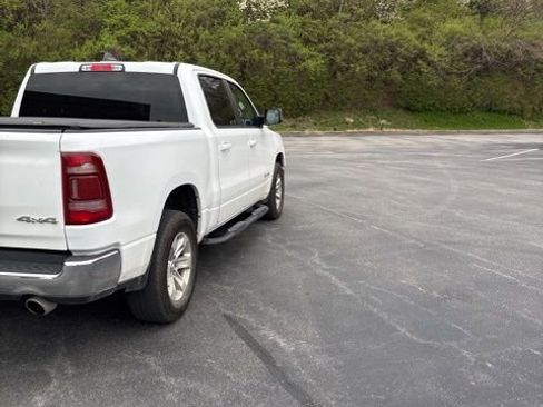 Used 2024 RAM 1500 Laramie image 4