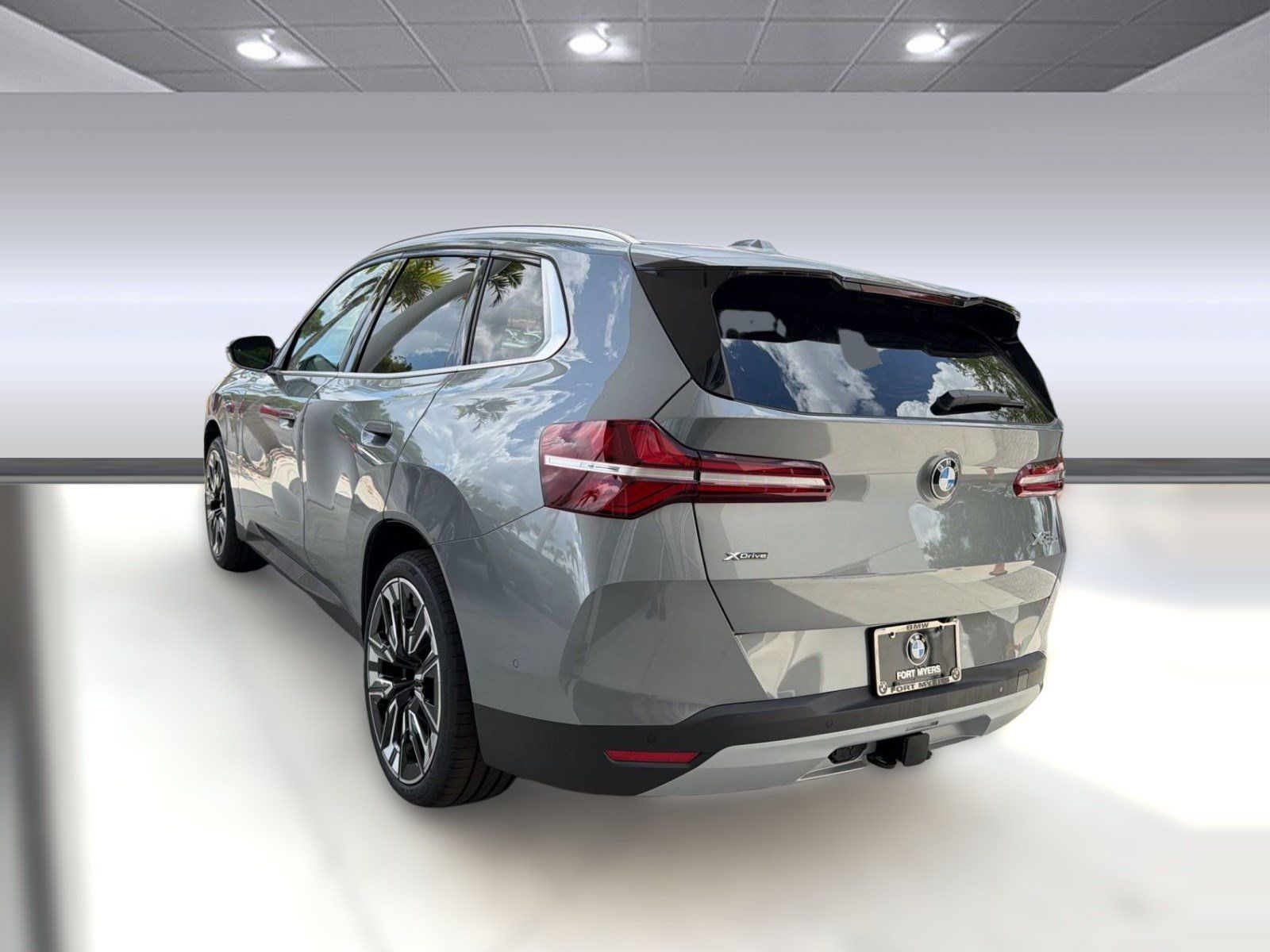 Used 2026 BMW X3 xDrive30i w/ Premium Package AWD/4WD image 3